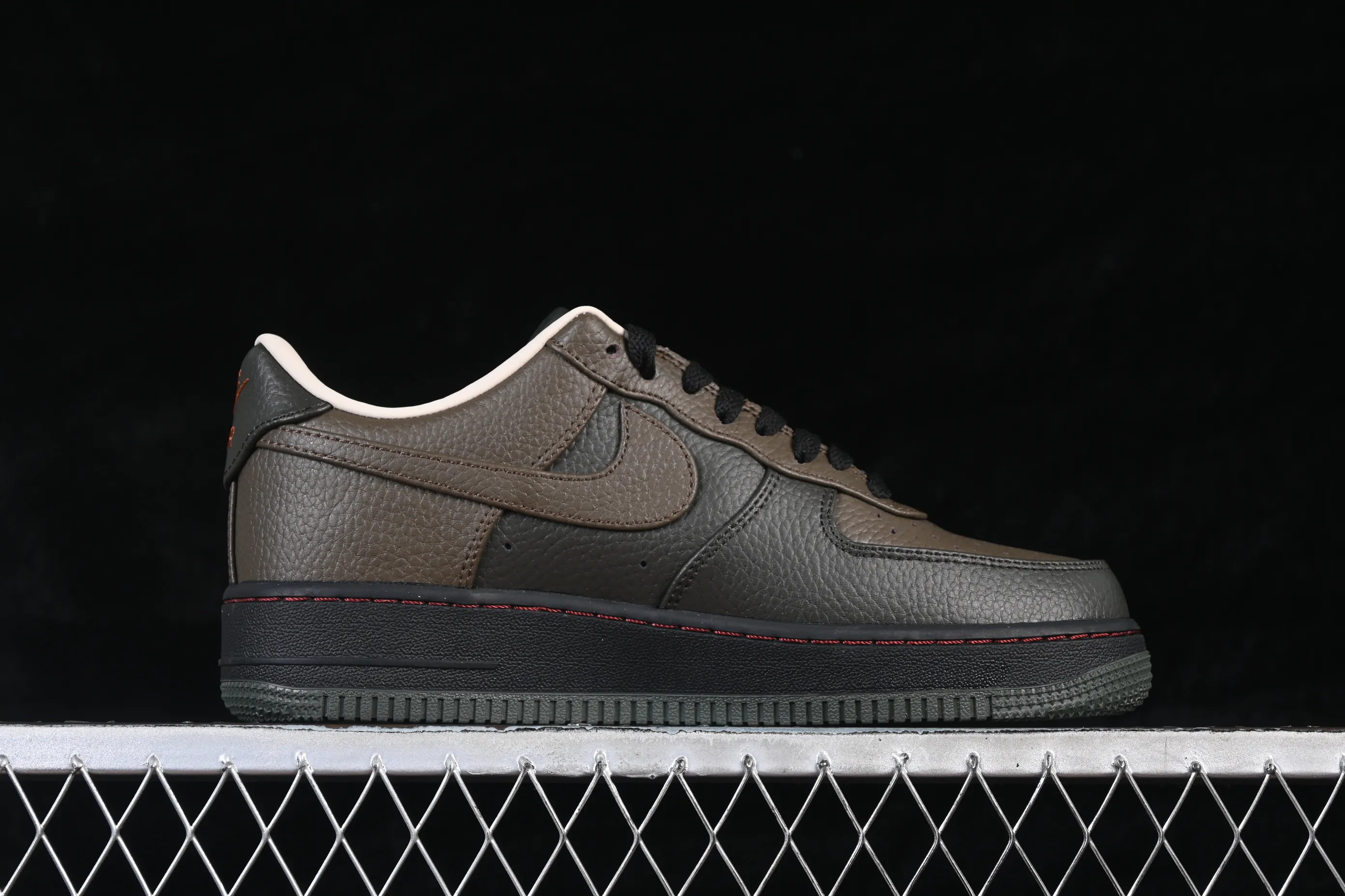 All categories Nk Air Force 1 Air Force series Nk Air Force 1 Low Air Force low-top Nike Air Force 1'07 Low Air Force 1 low-top casual sneakers IQ1122-320